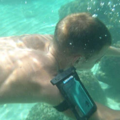 KIT COMPLET POCHETTE ETANCHE SMARTPHONE SEAWAG NOIRE NOIR/BLEU -Kayak Gonflable Soldes kit complet pochette etanche smartphone seawag noire noir bleu 5