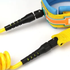 LEASH DE SUP HOWZIT COIL JAUNE/BLEU 9' -Kayak Gonflable Soldes leash de sup howzit coil jaune bleu 9 1 5