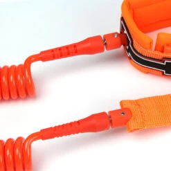 LEASH DE SUP HOWZIT COIL ORANGE -Kayak Gonflable Soldes leash de sup howzit coil orange 3
