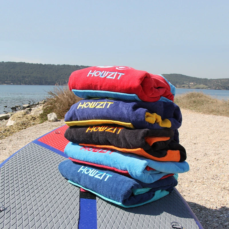 Poncho Howzit Rouge/bleu 3 Poncho Howzit Rouge/bleu – Image 3