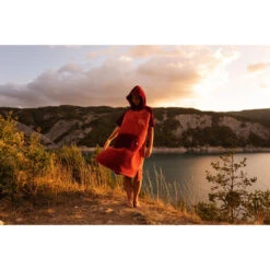 PONCHO PLAID AFTER ESSENTIAL SHERPA ROUGE TU -Kayak Gonflable Soldes poncho plaid after essential sherpa rouge tu 5